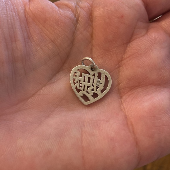 James Avery Silver 'Little Sister' Heart Charm 925 stamped - Picture 4 of 4